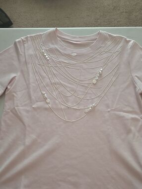 Women's Light Pink Pearl-Embellished Short Sleeve Tee